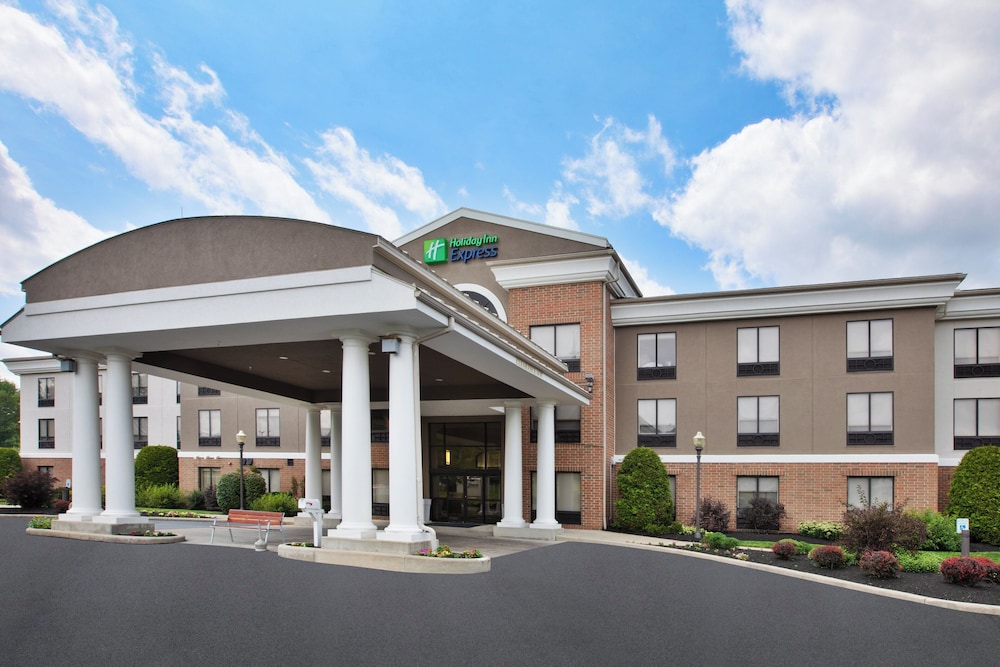 holiday inn express and suites kent state university