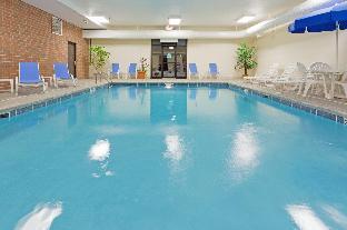 holiday inn express and suites kent state university