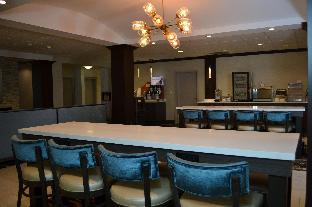 holiday inn express and suites kent state university