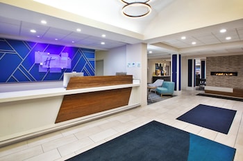 holiday inn express and suites kent state university
