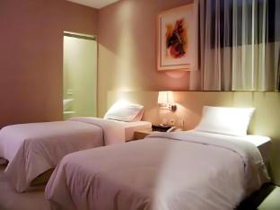 hotel scarlet kebon kawung