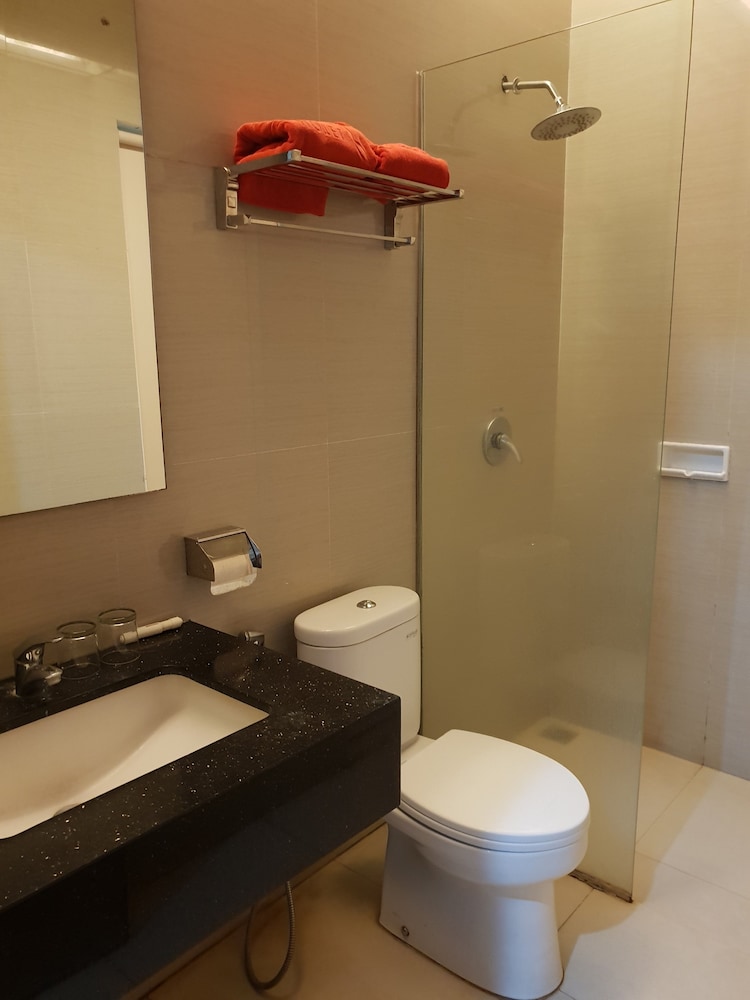 hotel scarlet kebon kawung