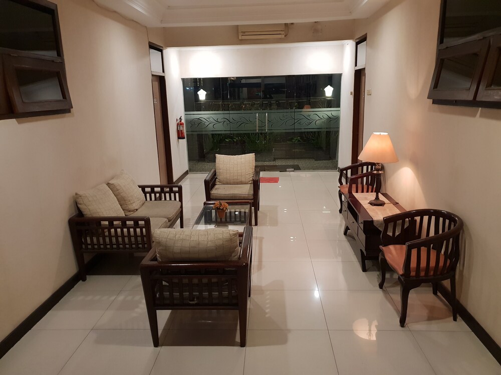 hotel scarlet kebon kawung