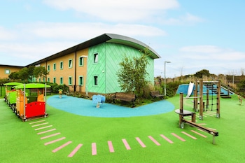 ramada by wyndham cobham