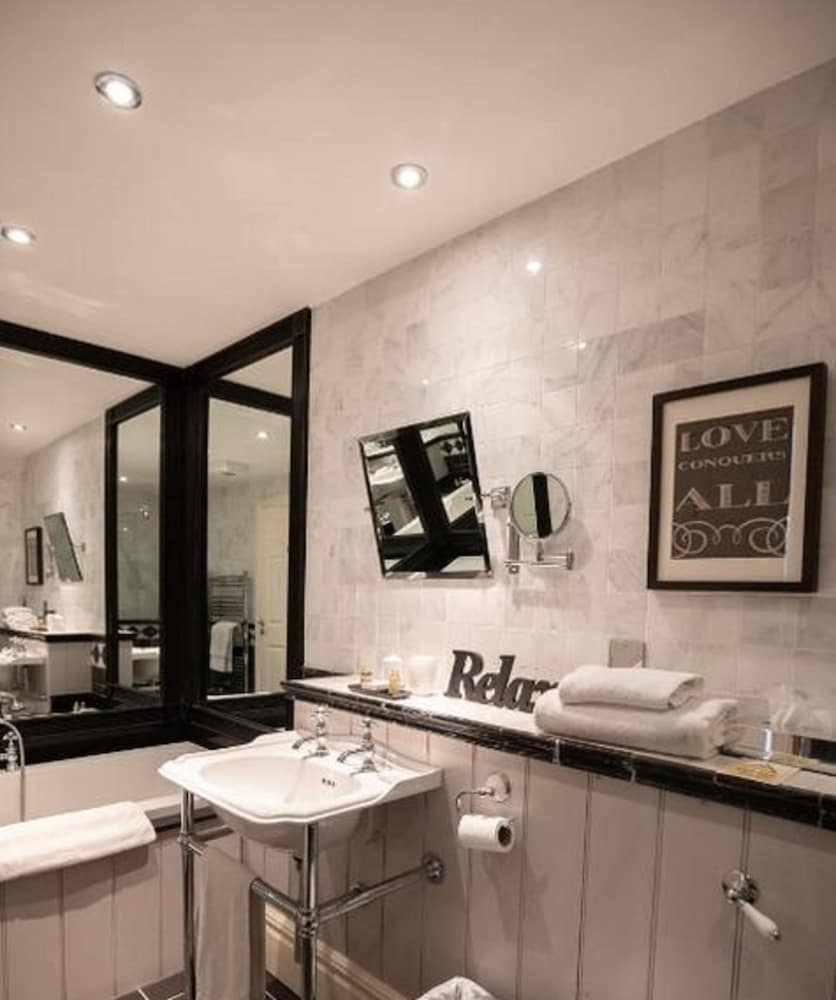 the dower house hotel