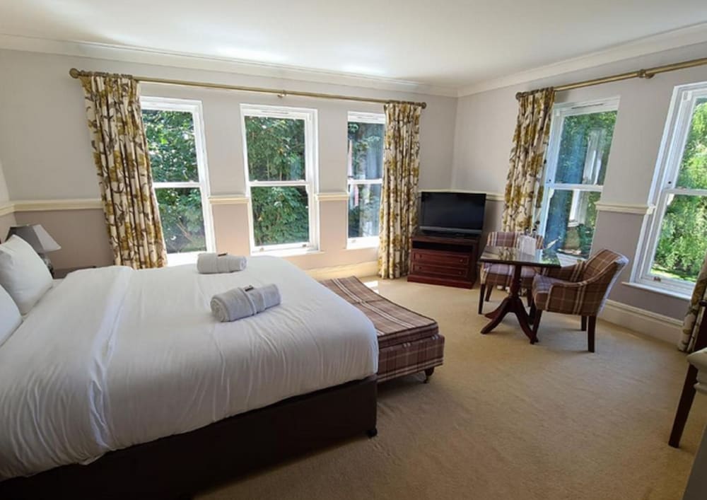 the dower house hotel