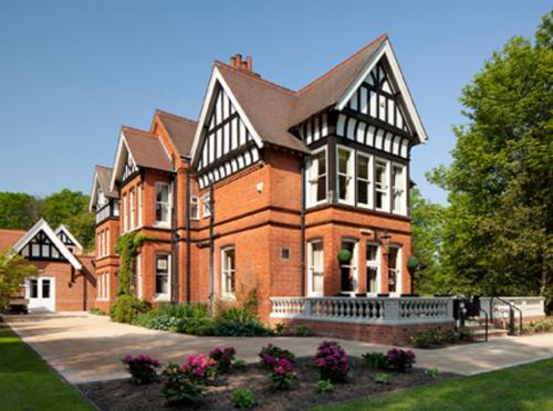 the dower house hotel