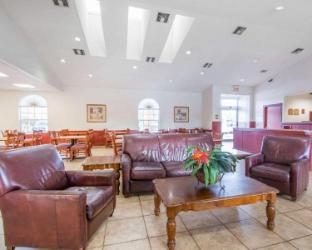 Econo Lodge Airport At Rj Stadium,Tampa>>Jacksonville,2 star