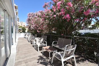hotel felix