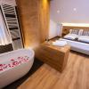 hotel iris