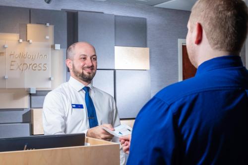 holiday inn express clayton by ihg