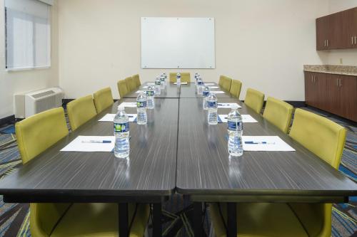 holiday inn express clayton by ihg