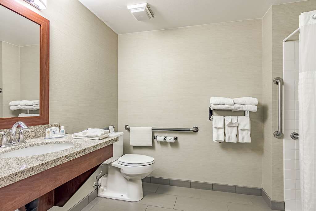 fairfield by marriott inn and suites madison south