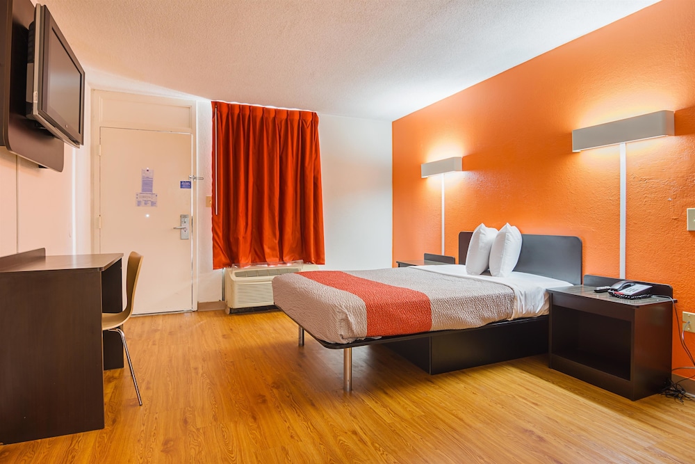 motel 6 newnan ga