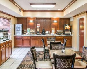 Quality Inn & Suites Niles,Kalamazoo>>Berrien County,3 star