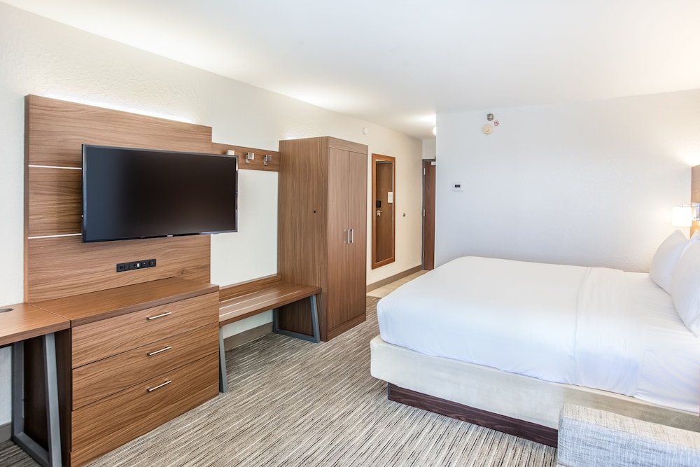 holiday inn express orange beach by ihg