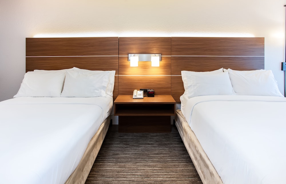 holiday inn express orange beach by ihg