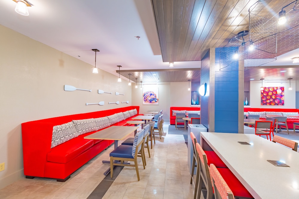 holiday inn express orange beach by ihg