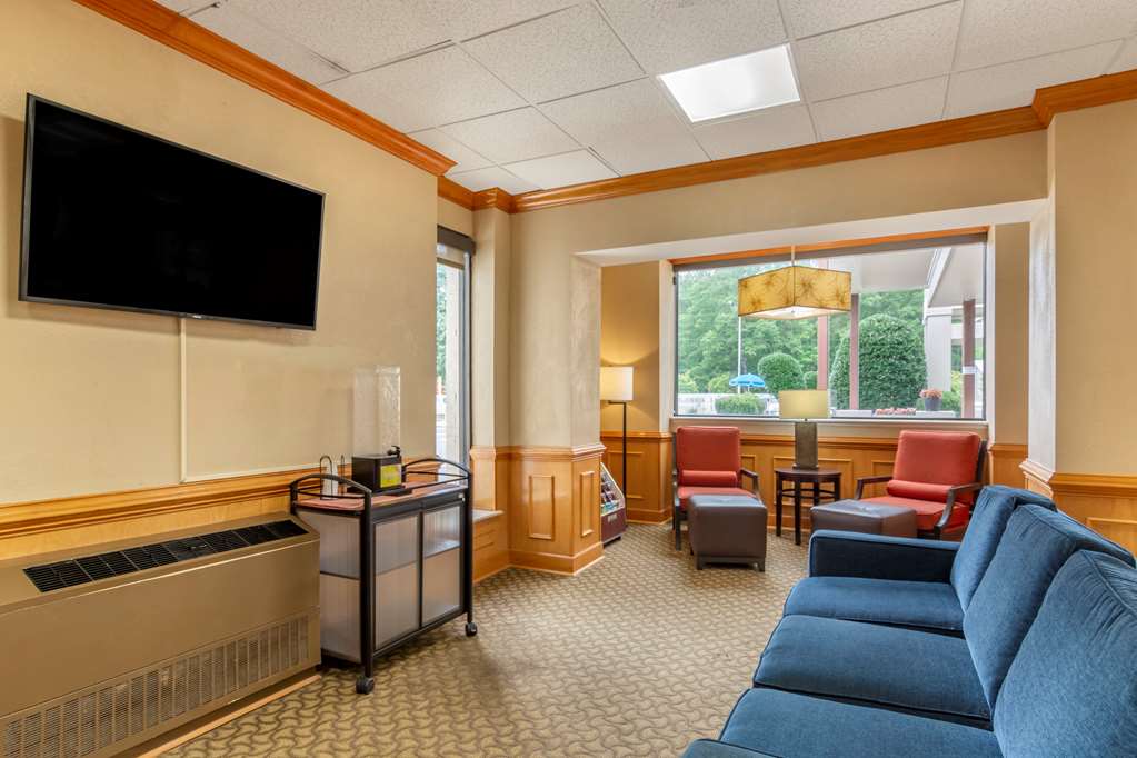 comfort inn petersburg near fort gregg adams