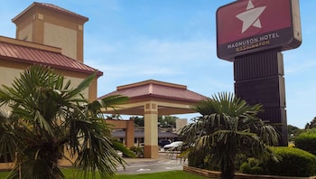 red roof inn washington nc