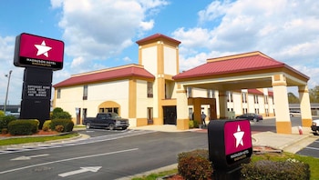 red roof inn washington nc