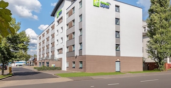 holiday inn express cologne mulheim by ihg