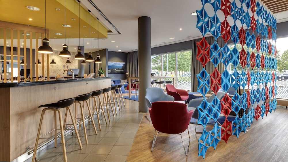 holiday inn express cologne mulheim by ihg