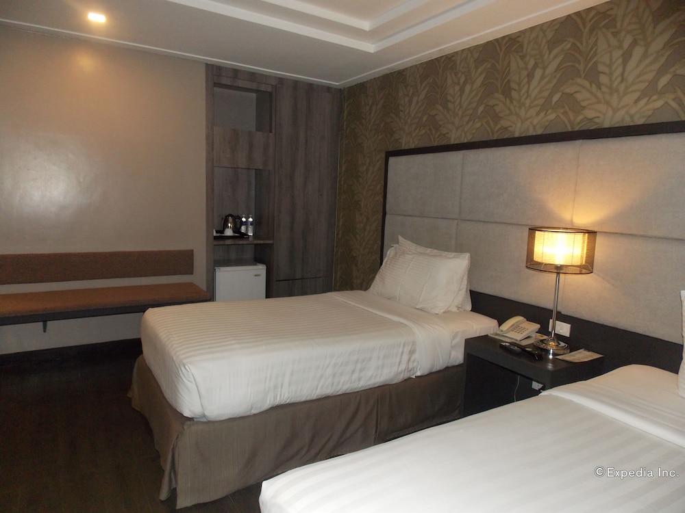 Hotel Del Rio,Iloilo City>>Iloilo,3 star