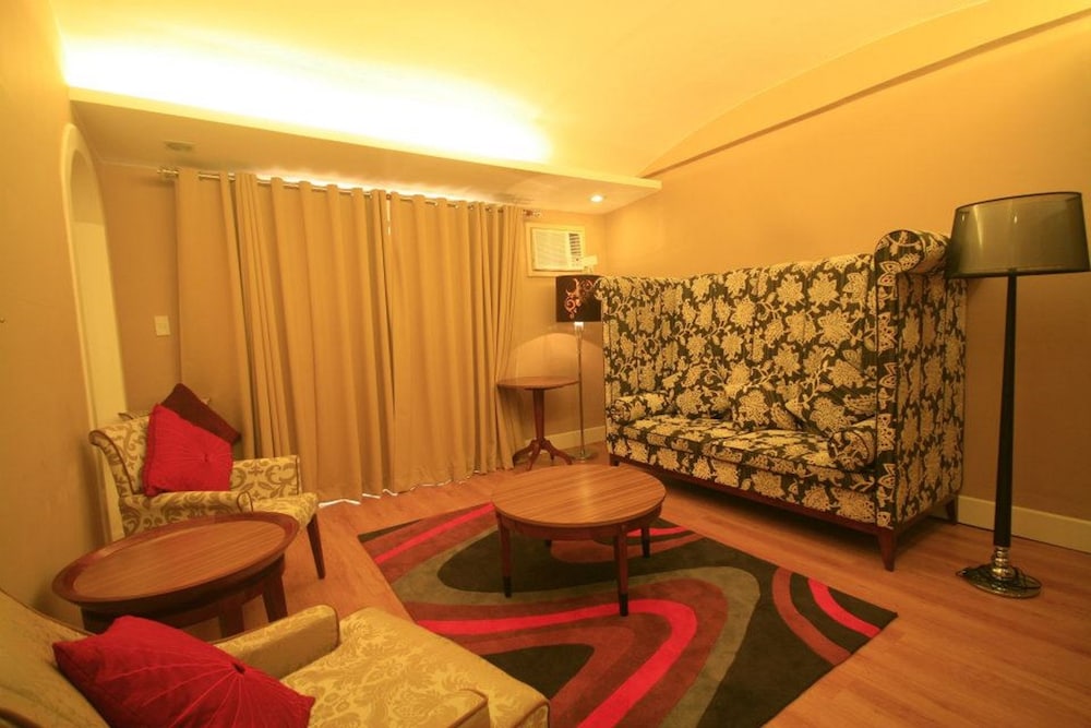 Hotel Del Rio,Iloilo City>>Iloilo,3 star