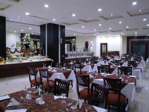dar al eiman royal hotel
