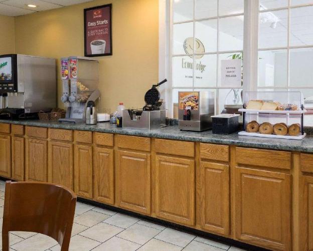 rodeway inn colonial heights i 95