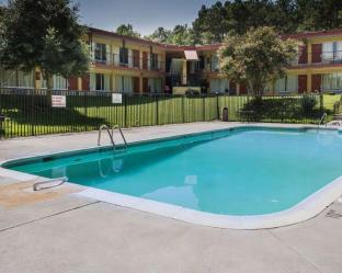 rodeway inn colonial heights i 95