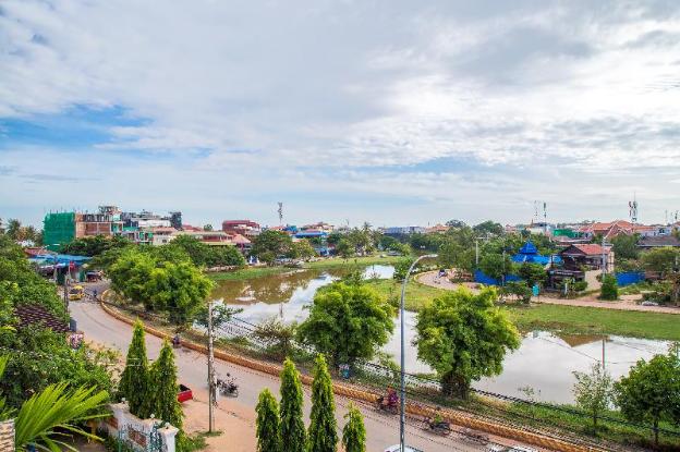 siem reap riverside hotel