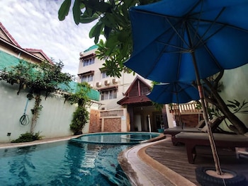 siem reap riverside hotel