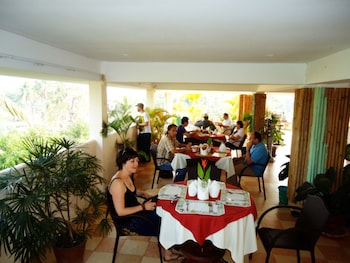 siem reap riverside hotel