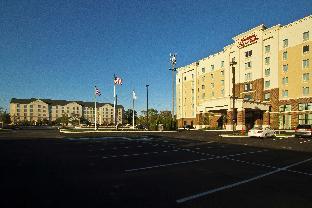 hampton inn and suites columbus university area