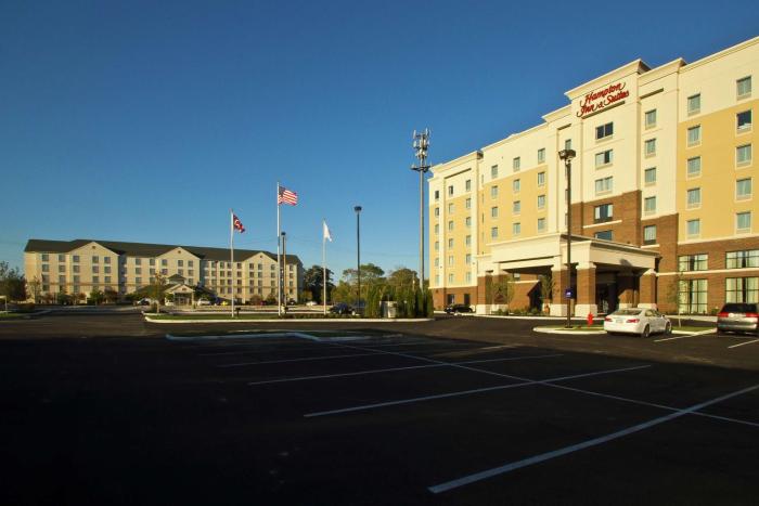 hampton inn and suites columbus university area