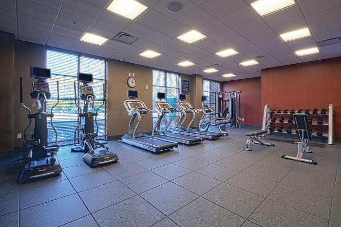 hampton inn and suites columbus university area