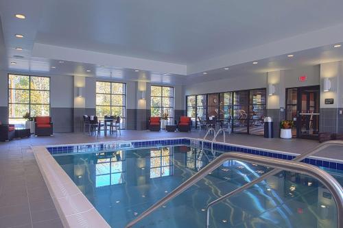 hampton inn and suites columbus university area