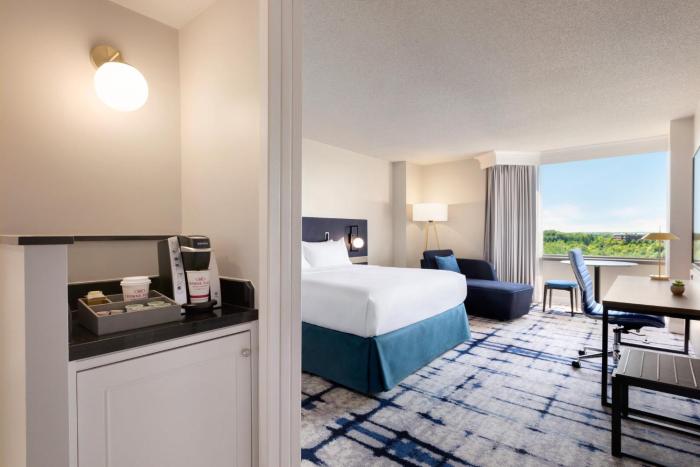 crowne plaza college park washington dc by ihg