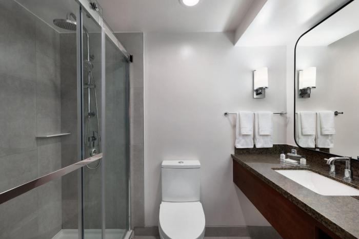crowne plaza college park washington dc by ihg