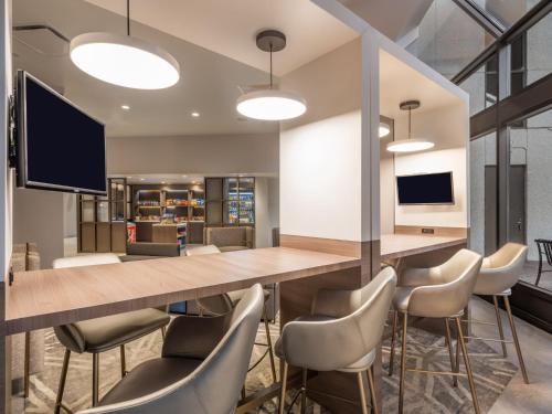 crowne plaza college park washington dc by ihg