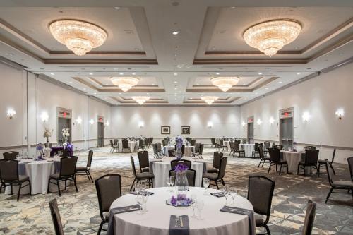 crowne plaza college park washington dc by ihg