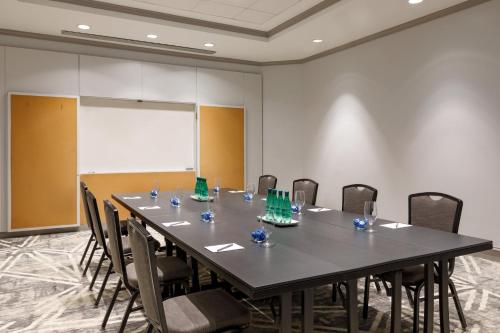 crowne plaza college park washington dc by ihg