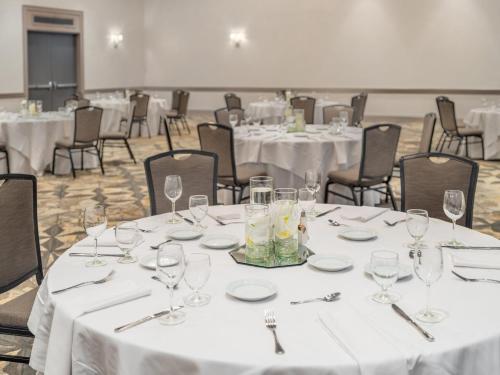 crowne plaza college park washington dc by ihg