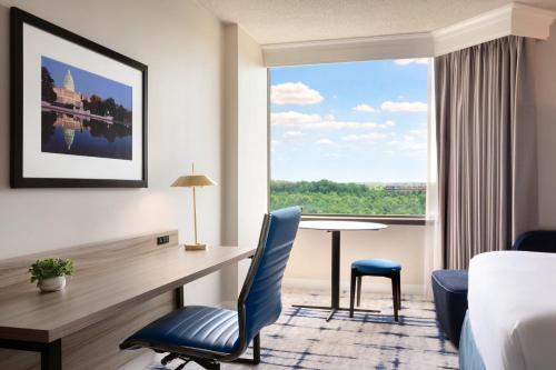 crowne plaza college park washington dc by ihg