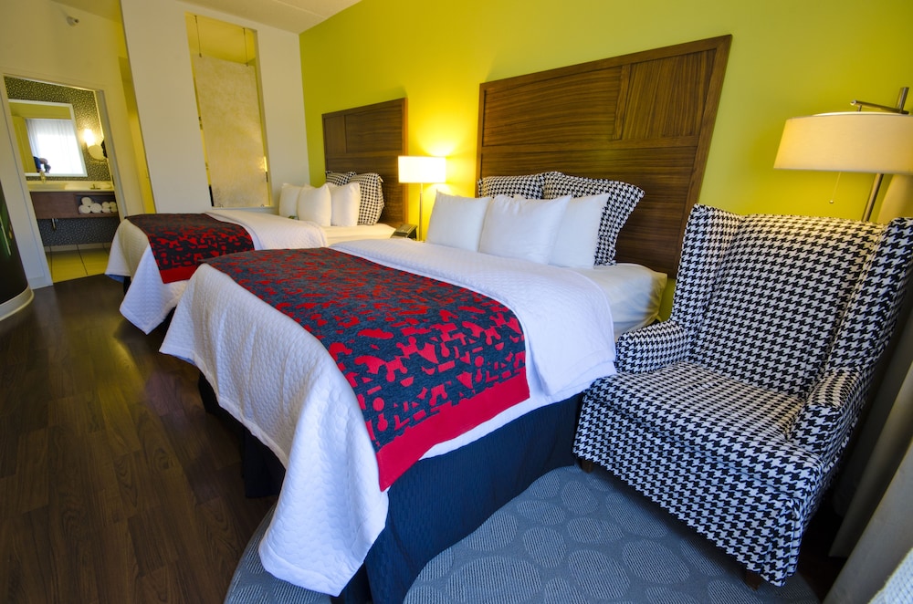hotel indigo columbus architectural center by ihg