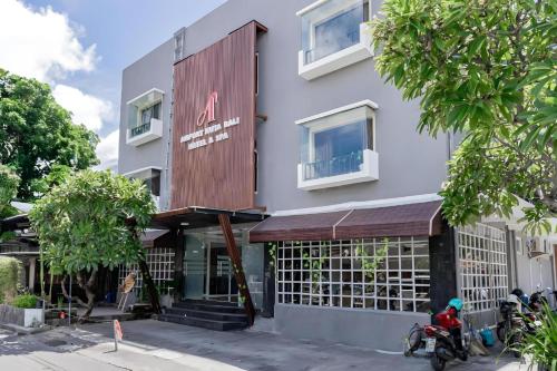 kuta airport insta hotel