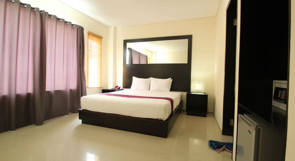 kuta airport insta hotel