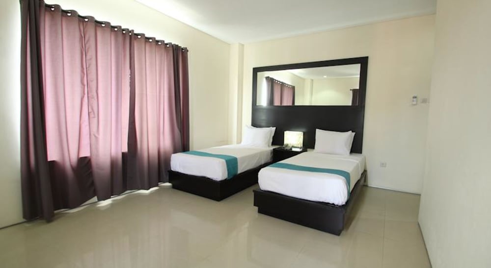 kuta airport insta hotel